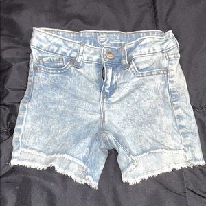 Acid Wash Cut-Off Style Shorts